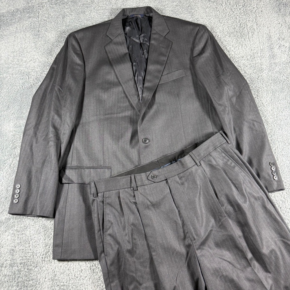 Brooks Brothers Saxxon Wool Suit Mens 44L Charcoal Herringbone Madison Pleated
